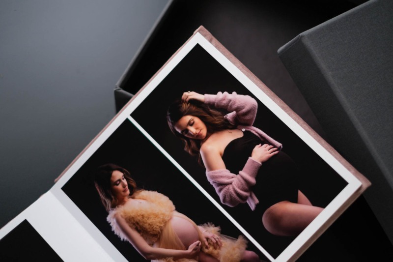 Maternity photo album