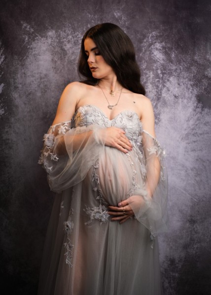 Timeless Fine Art Maternity Portrait